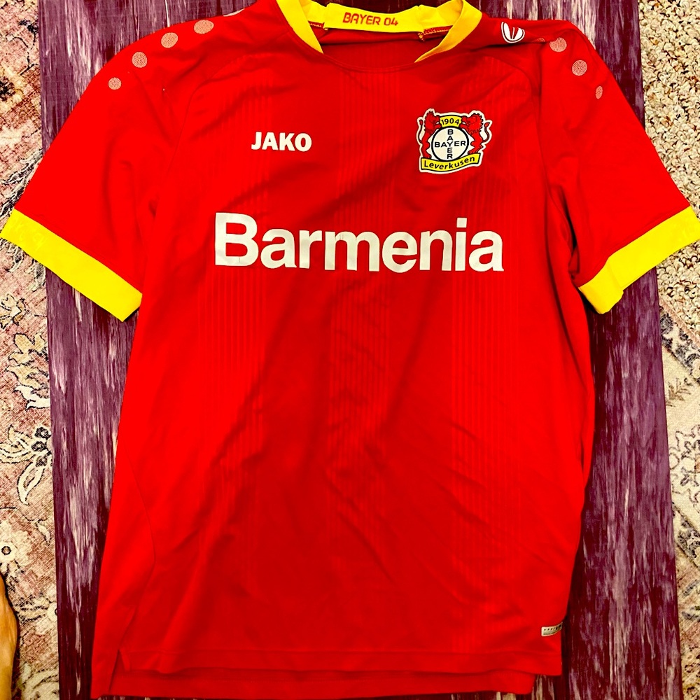 Bayer Leverkusen Jersey (Size M)